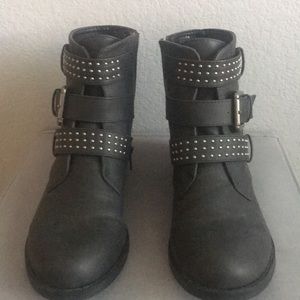 SOLD: Diba Boots